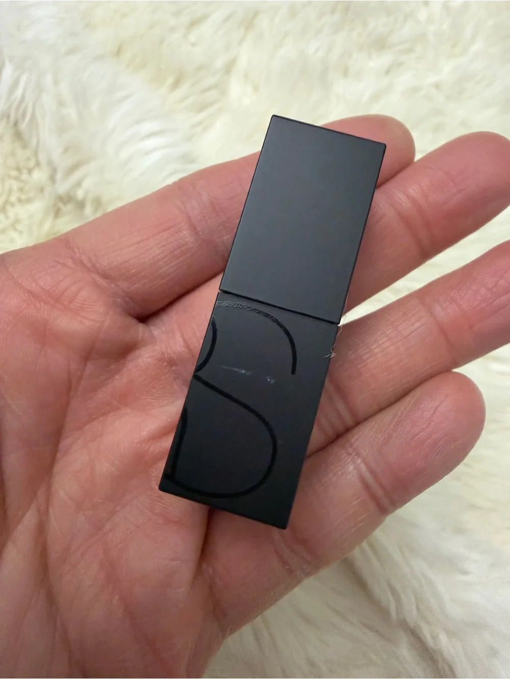 NARS AUDACIOUS Lipstick Rouge A Levers Audace shade Rita